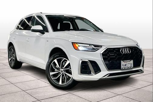 2023 Audi Q5 45 S line Premium