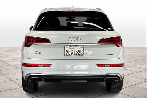 2024 Audi Q5 55 S line Premium