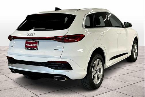 2025 Audi Q5 Premium
