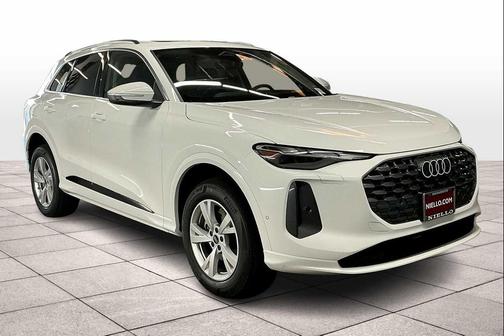 2025 Audi Q5 Premium