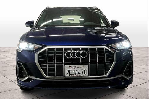 2022 Audi Q3 45 S line Premium