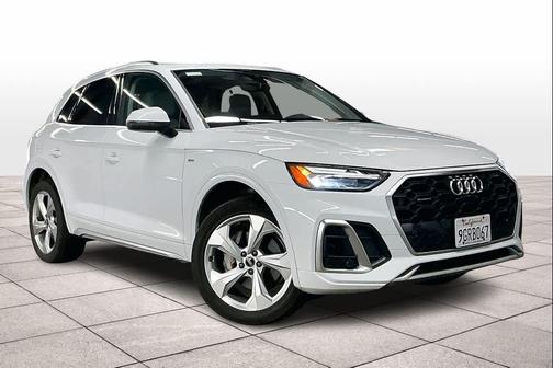 2023 Audi Q5 45 S line Premium Plus