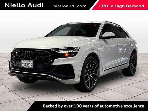Glacier White Metallic 2023 Audi Q8 55 Premium Plus