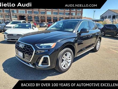 2023 Audi Q5 45 S line Premium