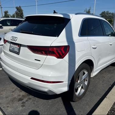 Ibis White 2020 Audi Q3 45 Premium