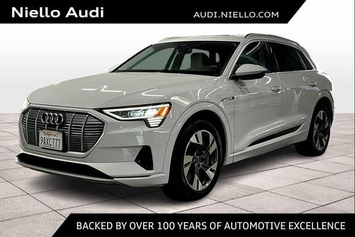 2022 Audi e-tron Premium