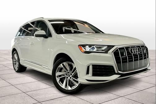 2022 Audi Q7 55 Premium Plus