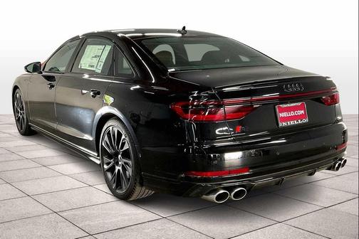 2025 Audi S8 4.0T