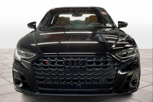 2025 Audi S8 4.0T