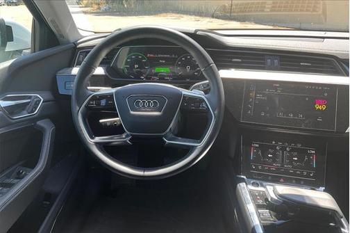 2023 Audi e-tron Premium Plus quattro