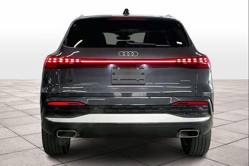 2025 Audi Q5 Premium Plus TFSI quattro S tronic
