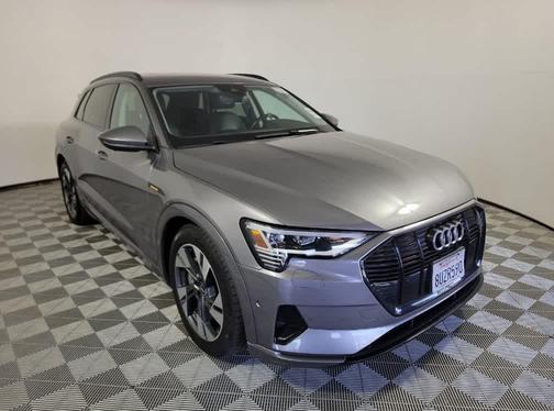 2021 Audi e-tron Premium