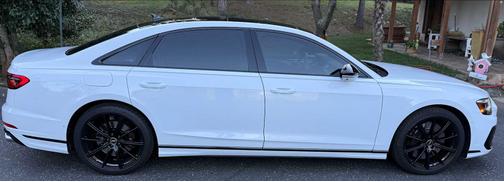 2023 Audi S8 4.0T