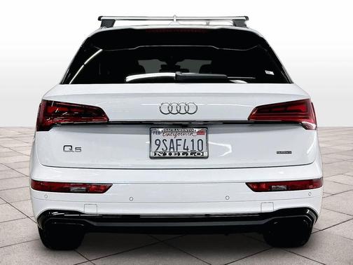 2025 Audi Q5 45 S line Premium