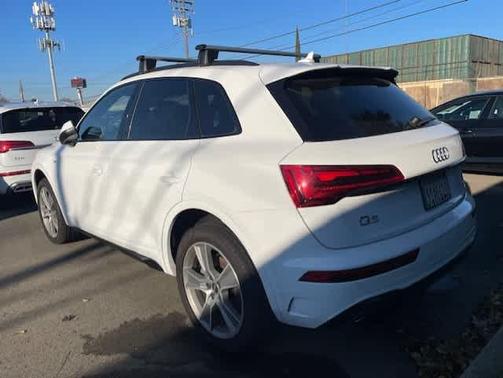 2025 Audi Q5 45 S line Premium
