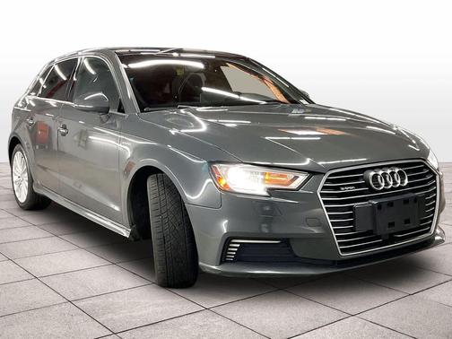2017 Audi A3 e-tron 1.4T Premium
