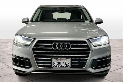 2019 Audi Q7 55 Prestige