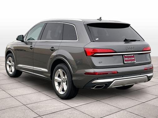 2026 Audi Q7 45 Premium