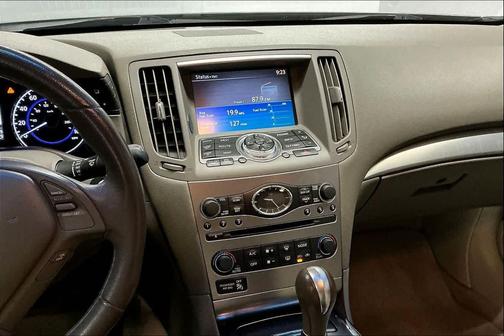 2011 INFINITI G37 Journey