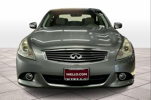 2011 INFINITI G37 Journey