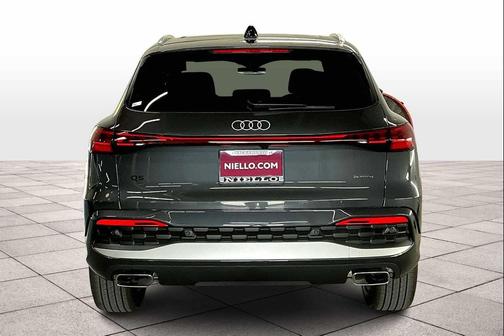 2025 Audi Q5 Premium TFSI quattro S tronic