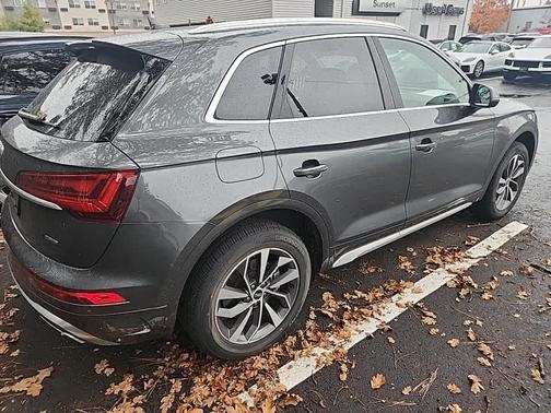 2023 Audi Q5 45 S line Premium Plus