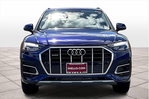 2023 Audi Q5 40 Premium