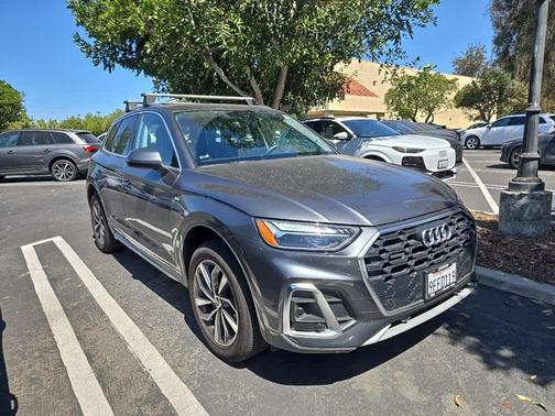 2023 Audi Q5 45 S line Premium