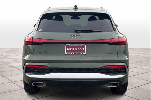 2025 Audi Q5 Prestige TFSI quattro S tronic