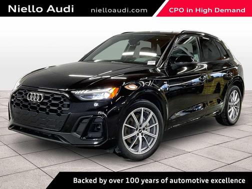 Mythos Black Metallic 2023 Audi Q5 55 S line Prestige