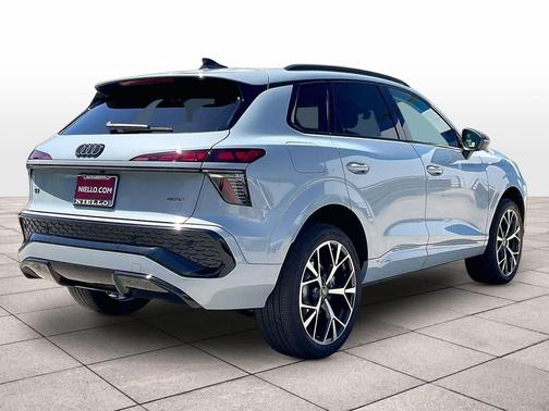 ARROW GRAY 2026 Audi Q3 TFSI quattro S tronic