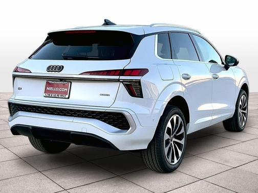 2026 Audi Q3 S line