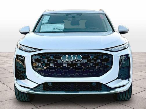 2026 Audi Q3 S line