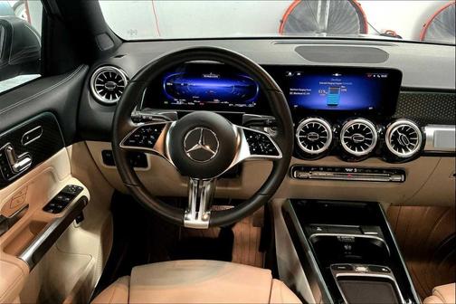 2024 Mercedes-Benz EQB 250 Base
