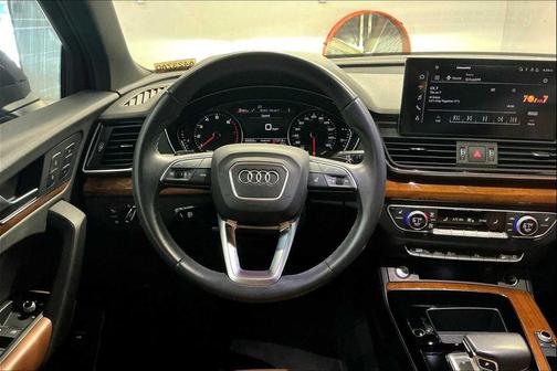 2022 Audi Q5 45 S line Premium