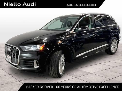 Mythos Black Metallic 2023 Audi Q7 55 Premium Plus