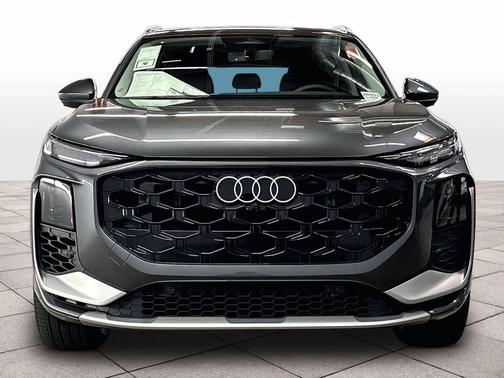 DAYTONA GRAY 2026 Audi Q3 TFSI quattro S tronic