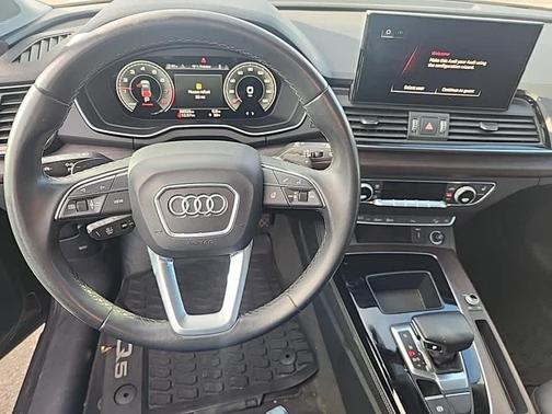 2023 Audi Q5 45 S line Premium Plus