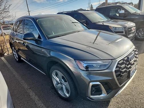 2023 Audi Q5 45 S line Premium Plus