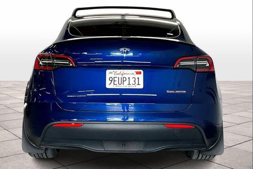 2023 Tesla Model Y Performance Dual Motor All-Wheel Drive