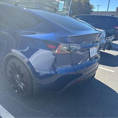 2023 Tesla Model Y Performance Dual Motor All-Wheel Drive