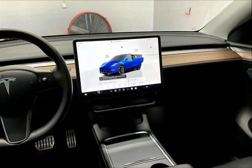 2023 Tesla Model Y Performance Dual Motor All-Wheel Drive