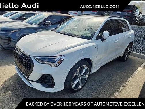 2022 Audi Q3 45 S line Premium Plus