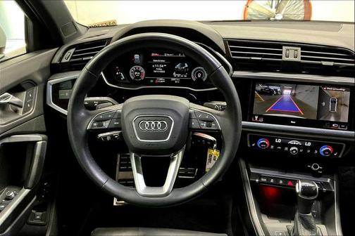 2022 Audi Q3 45 S line Premium Plus