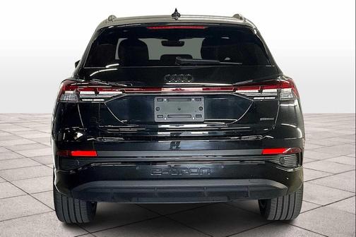 2023 Audi Q4 e-tron Prestige 50 quattro