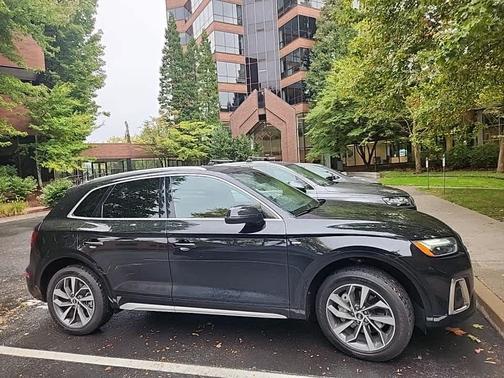 2023 Audi Q5 45 S line Premium Plus