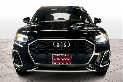 2023 Audi Q5 45 S line Premium Plus