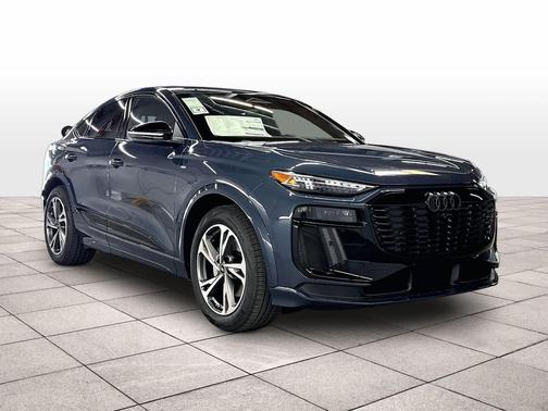 PLASMA BLUE 2027 Audi Q6 e-tron Sportback Prestige