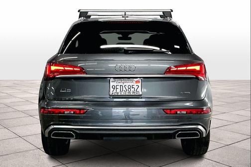 2023 Audi Q5 45 S line Premium