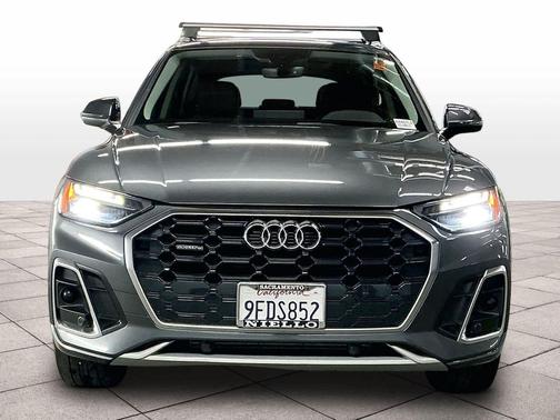 2023 Audi Q5 45 S line Premium